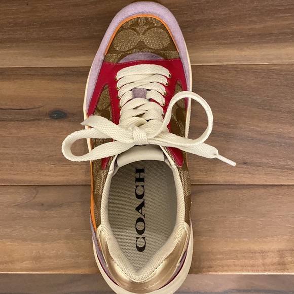 Coach runner - Picture 6 of 7